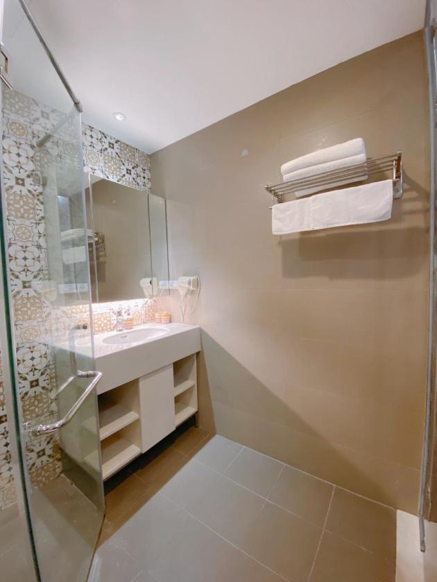 Studio Có Ban Công