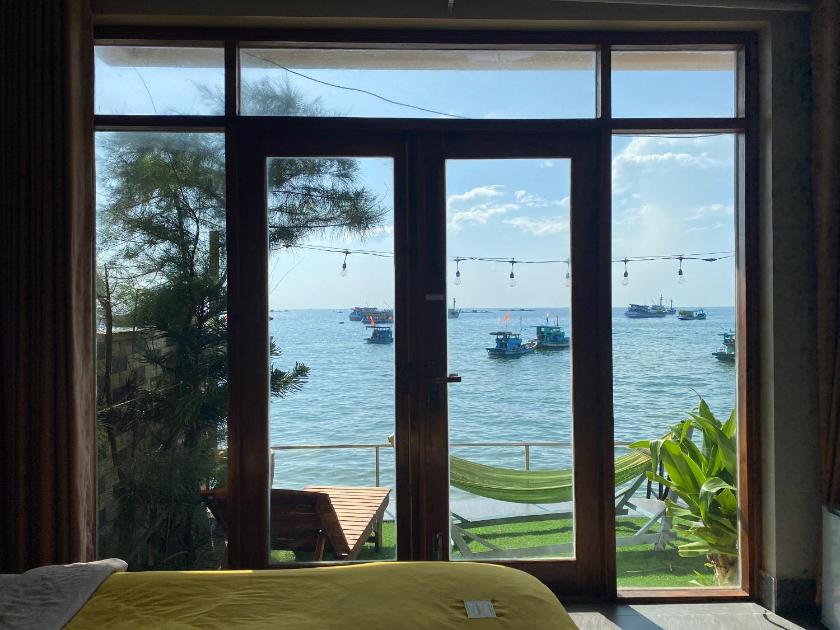 Phòng Deluxe Giường Đôi Nhìn Ra Biển