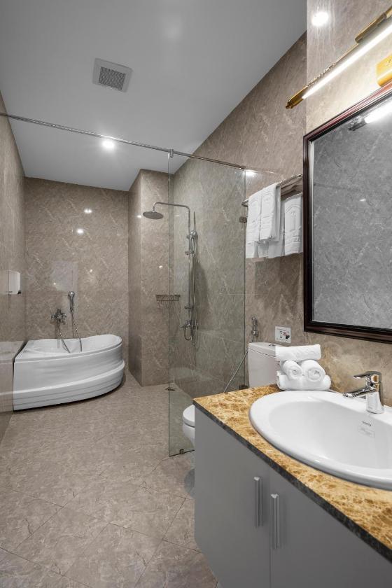 Suite Junior Gia đình Suite Junior Gia đình