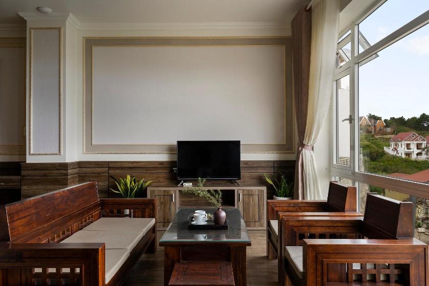 Suite Junior Gia đình Suite Junior Gia đình