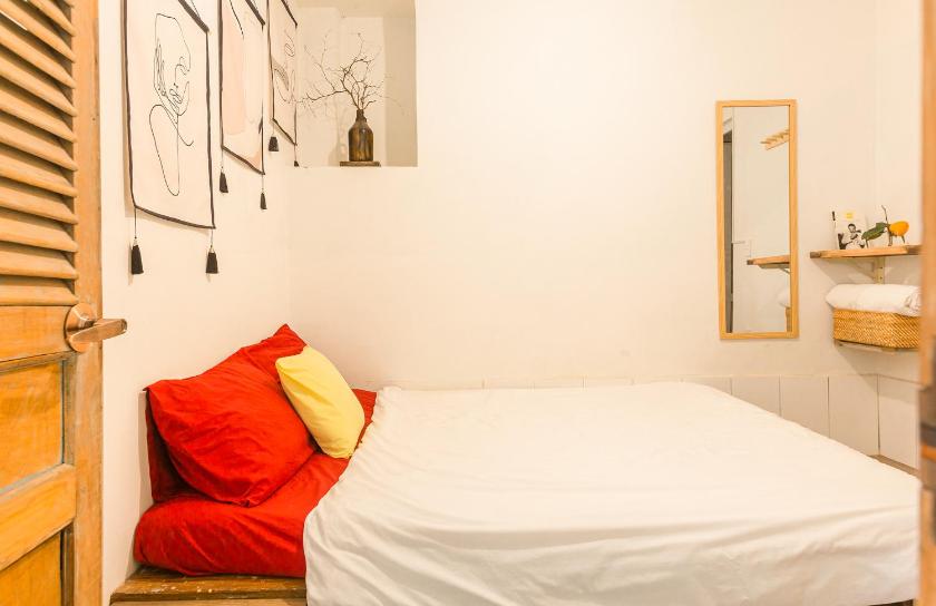 Phòng Giường Đôi Hạng Tiết Kiệm Phòng Giường Đôi Hạng Tiết Kiệm