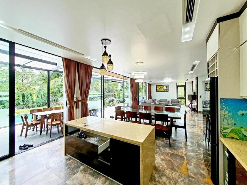 Biệt Thự Có Hồ Bơi Riêng