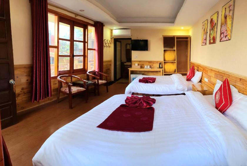 Phòng Gia Đình Có Ban Công Phòng Gia Đình Có Ban Công