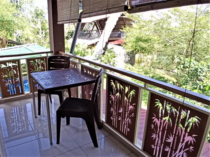 Phòng 2 Giường Đơn Nhìn Ra Hồ Bơi Phòng 2 Giường Đơn Nhìn Ra Hồ Bơi