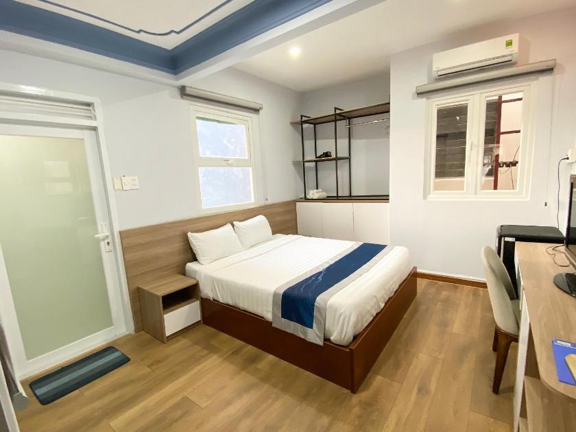 Phòng Deluxe Có Giường Cỡ Queen Phòng Deluxe Có Giường Cỡ Queen