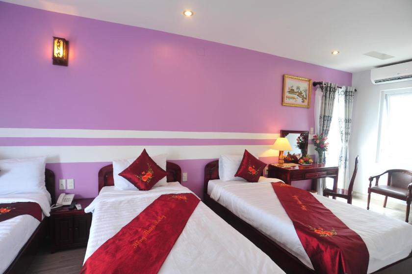 Phòng Deluxe cho 3 Người Phòng Deluxe cho 3 Người