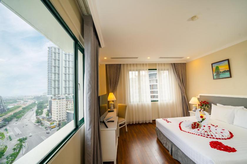 Suite Có Giường Cỡ King Nhìn Ra Biển