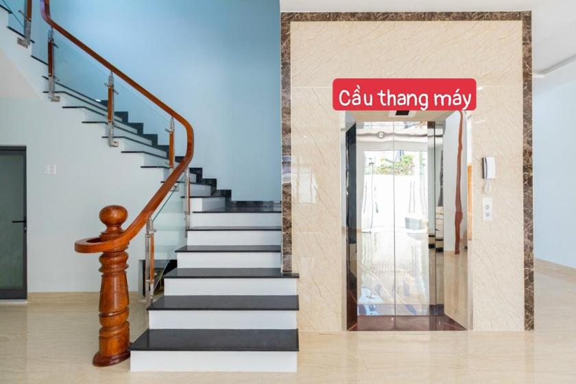 Biệt Thự Có Hồ Bơi Riêng