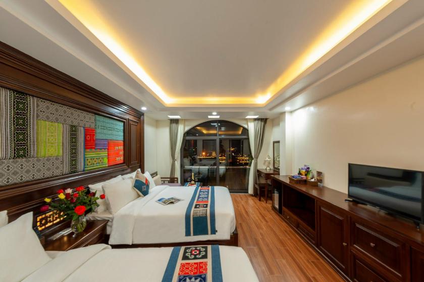 Phòng 3 Người Nhìn Ra Núi Phòng 3 Người Nhìn Ra Núi