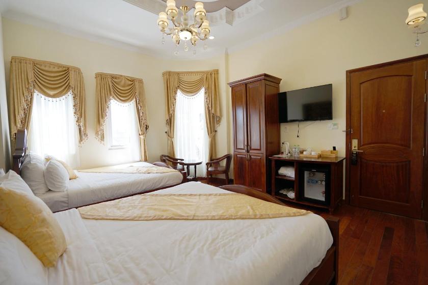 Phòng Deluxe Gia đình