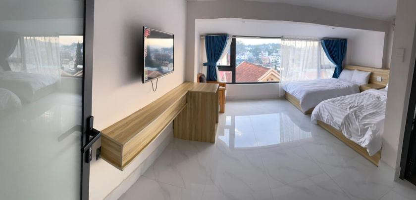 Phòng 4 Người Có Ban Công Phòng 4 Người Có Ban Công