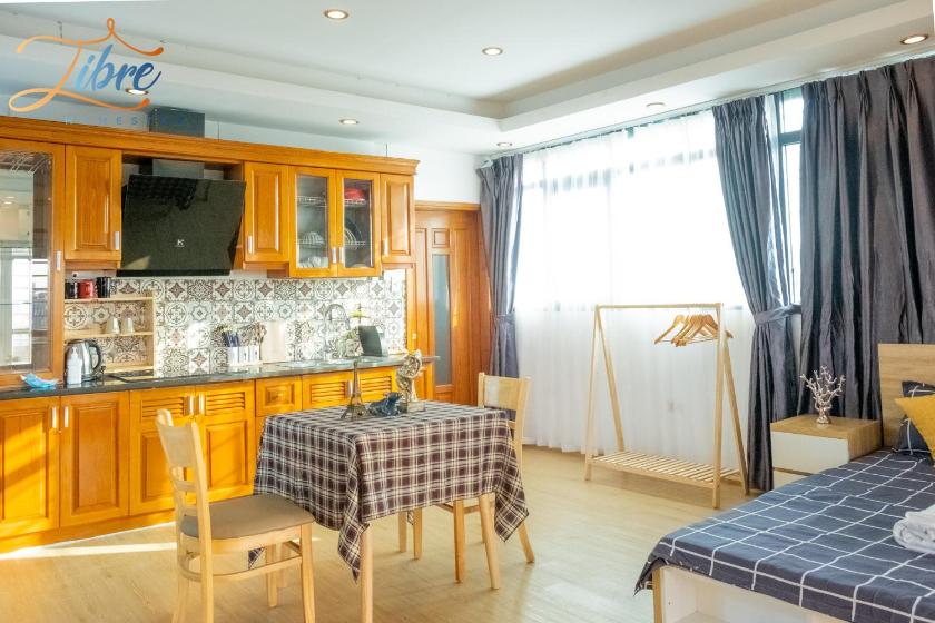 Studio Có Ban Công