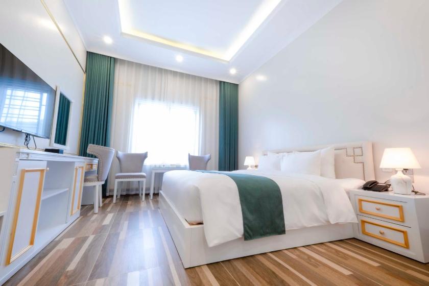 Phòng Deluxe Giường Đôi Phòng Deluxe Giường Đôi