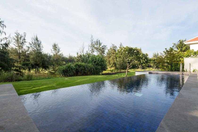 Biệt Thự 4 Phòng Ngủ Có Hồ Bơi Riêng