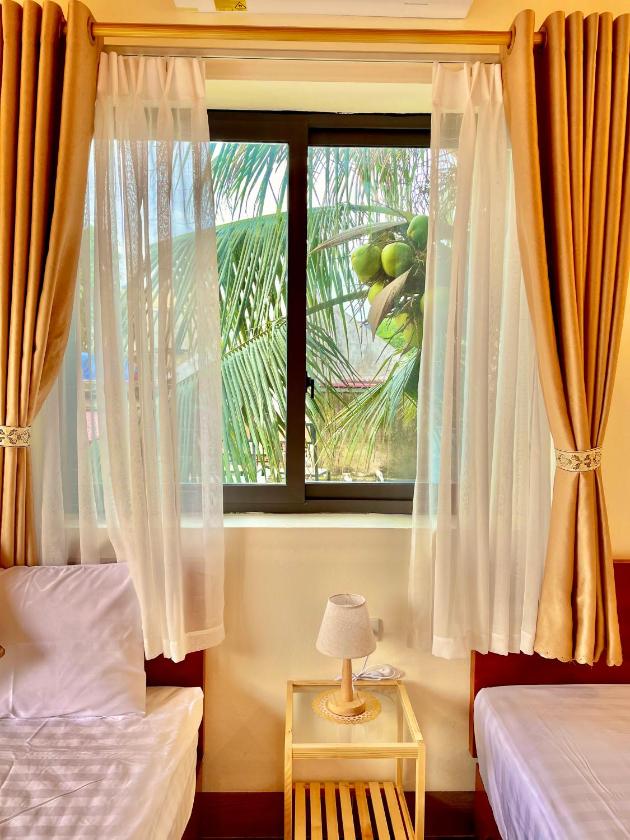 Phòng Gia Đình Có Ban Công Phòng Gia Đình Có Ban Công