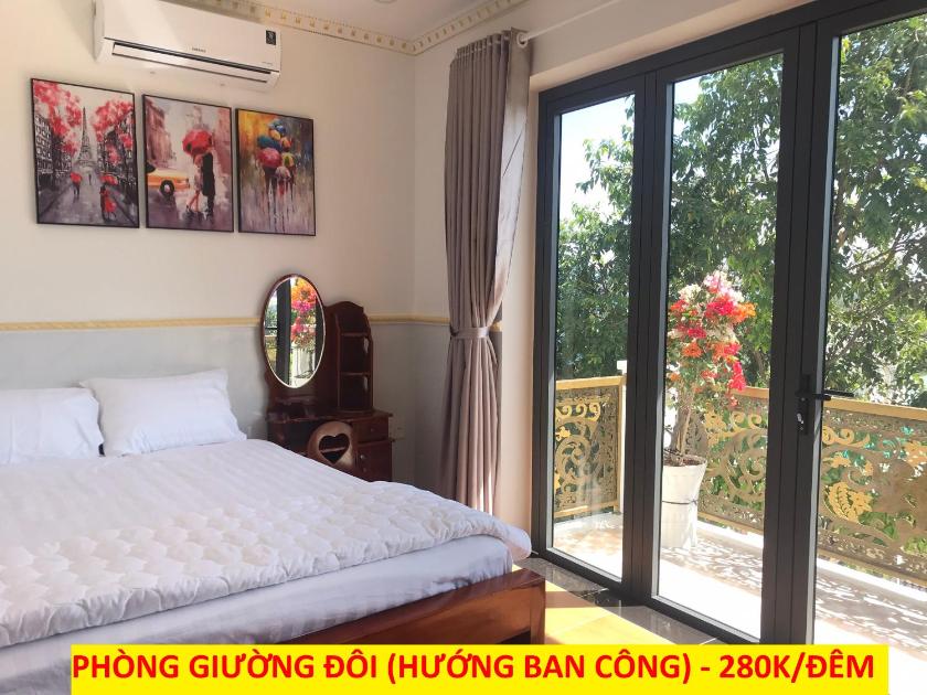 Phòng Giường Đôi Có Ban Công