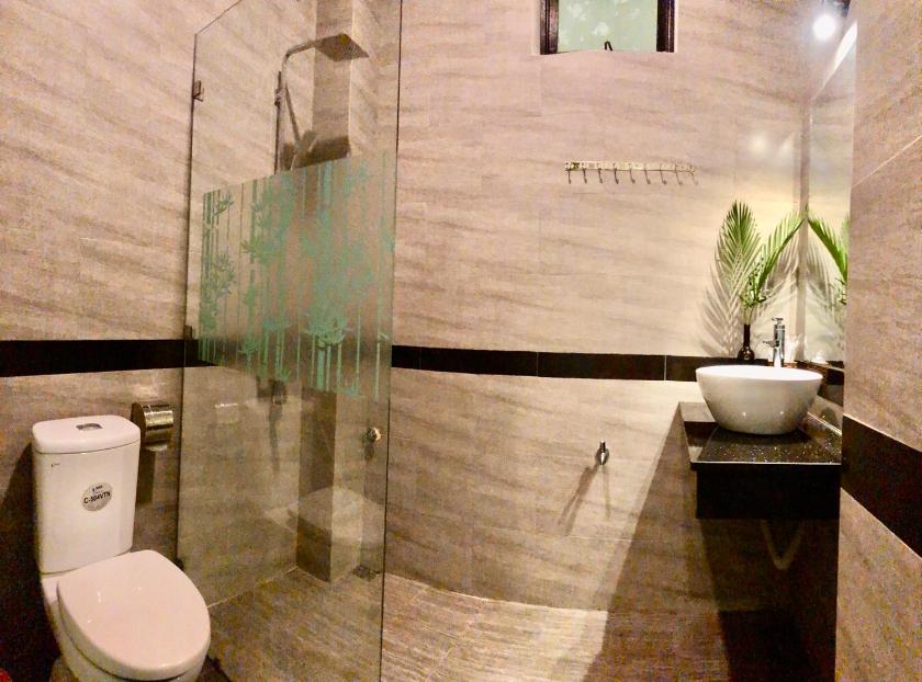 Phòng Deluxe Giường Đôi Có Ban Công Phòng Deluxe Giường Đôi Có Ban Công