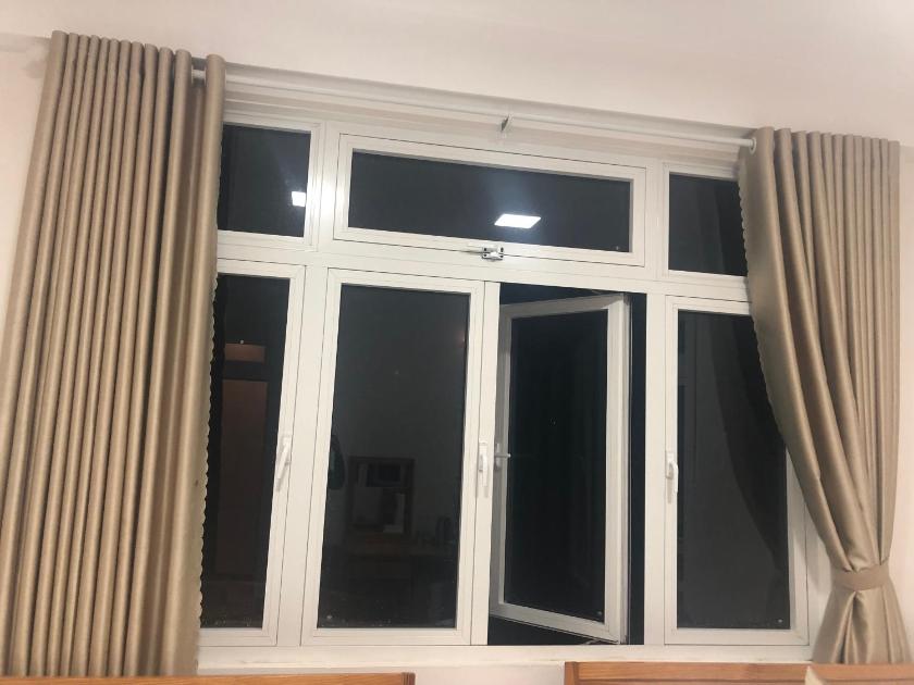 Phòng 4 Người Có Ban Công Phòng 4 Người Có Ban Công