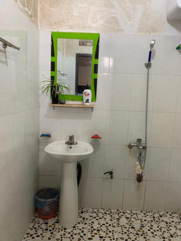 Phòng Ngủ Tập Thể Cho Cả Nam Và Nữ