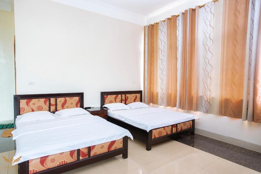 Phòng Deluxe 4 Người