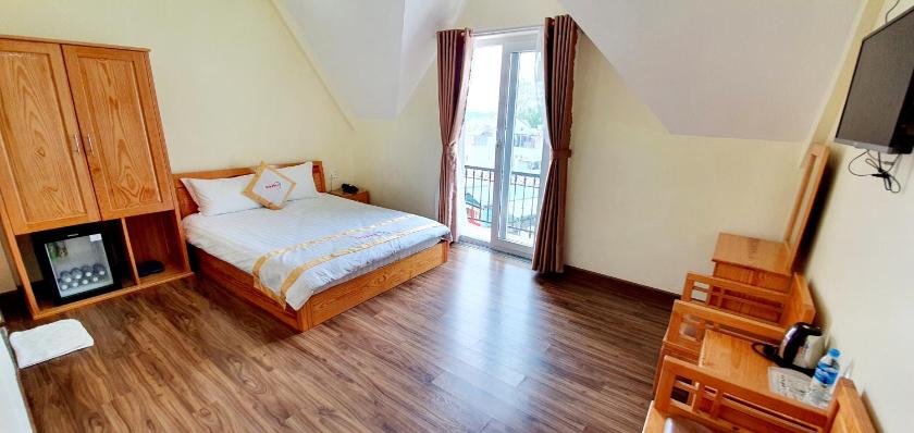 Phòng Giường Đôi Có Ban Công Phòng Giường Đôi Có Ban Công