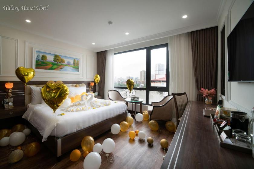 Phòng Deluxe Giường Đôi Nhìn Ra Thành Phố Phòng Deluxe Giường Đôi Nhìn Ra Thành Phố