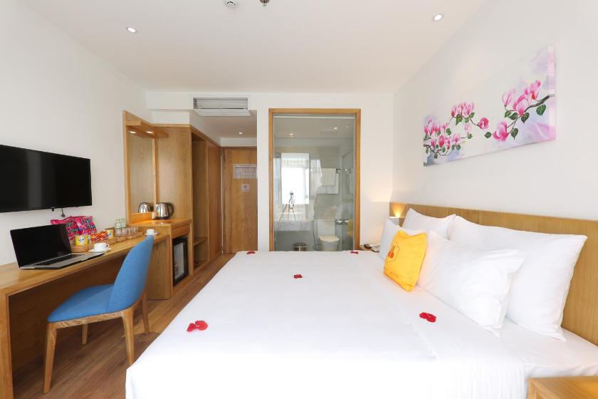 Phòng Deluxe Có Giường Cỡ King Phòng Deluxe Có Giường Cỡ King