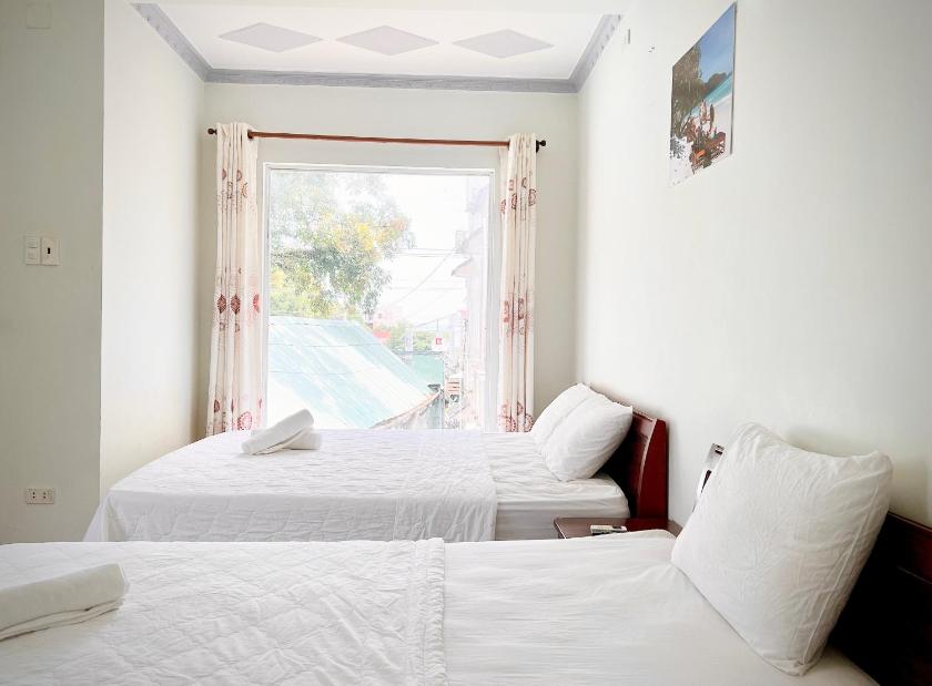 Phòng Hạng Tiết kiệm Cho 4 Người Phòng Hạng Tiết kiệm Cho 4 Người