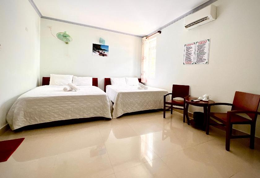 Phòng 3 Người Hạng Tiết Kiệm Phòng 3 Người Hạng Tiết Kiệm