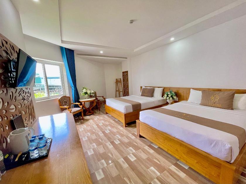 Phòng Superior 4 Người Phòng Superior 4 Người