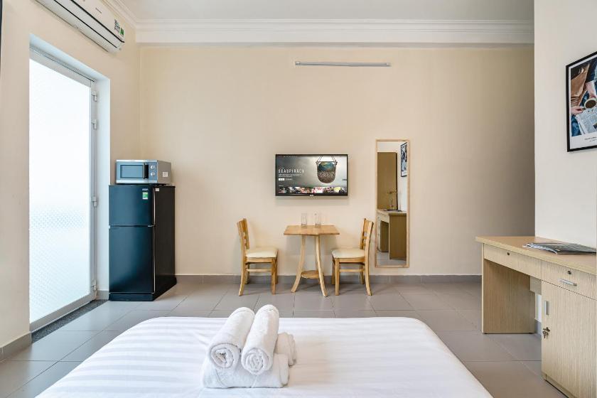 Studio Có Ban Công