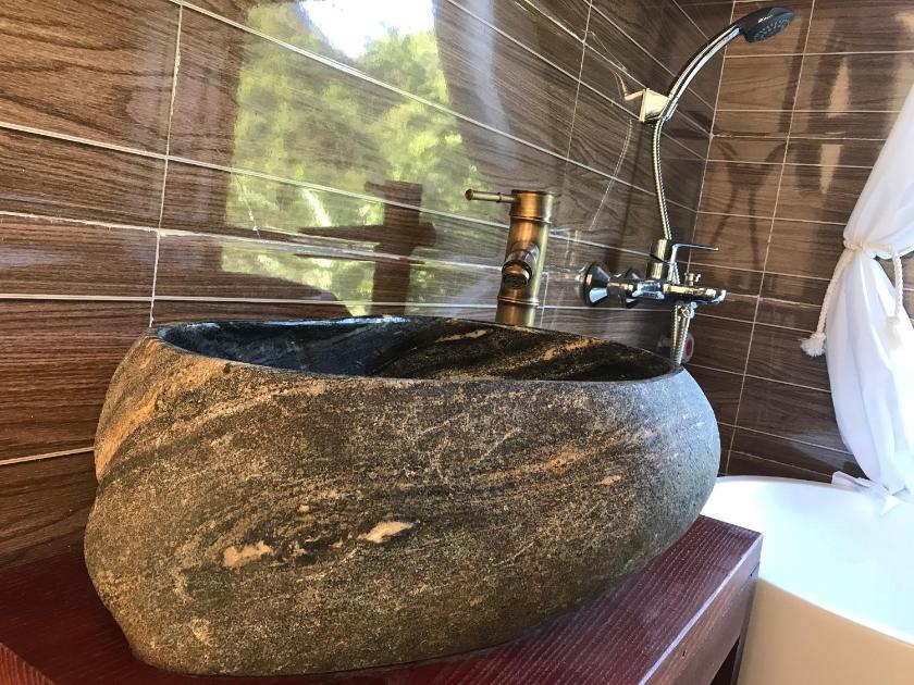 Phòng Có Giường Cỡ King Nhìn Ra Vườn