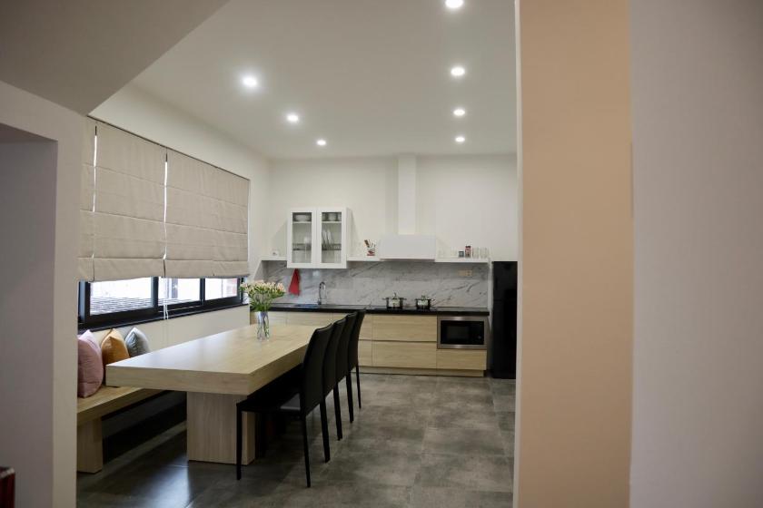 Biệt Thự Nhìn Ra Vườn Biệt Thự Nhìn Ra Vườn