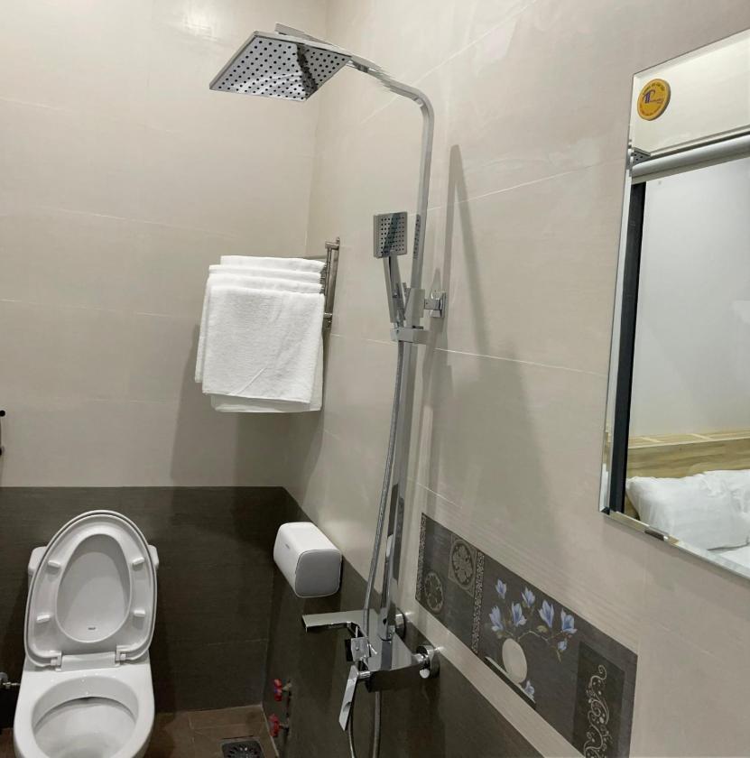 Phòng 4 Người Có Ban Công Phòng 4 Người Có Ban Công