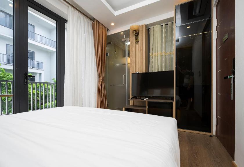 Phòng Có Giường Cỡ Queen Với Ban Công Phòng Có Giường Cỡ Queen Với Ban Công