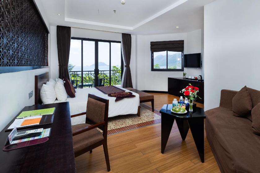 Suite Nhìn Ra Biển