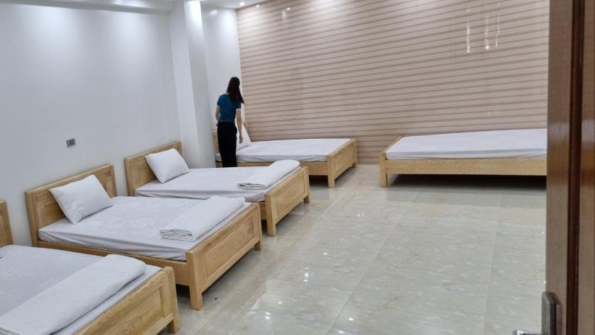 Giường Tầng Trong Phòng Ngủ Tập Thể Cho Nam Và Nữ