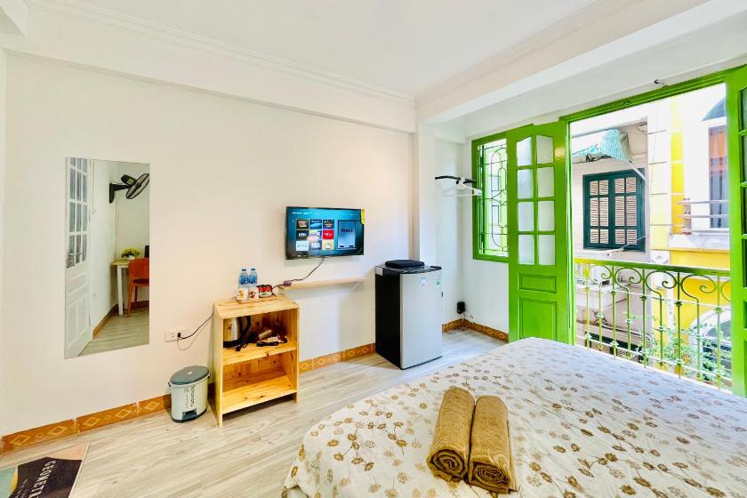 Phòng Có Giường Cỡ Queen Với Ban Công