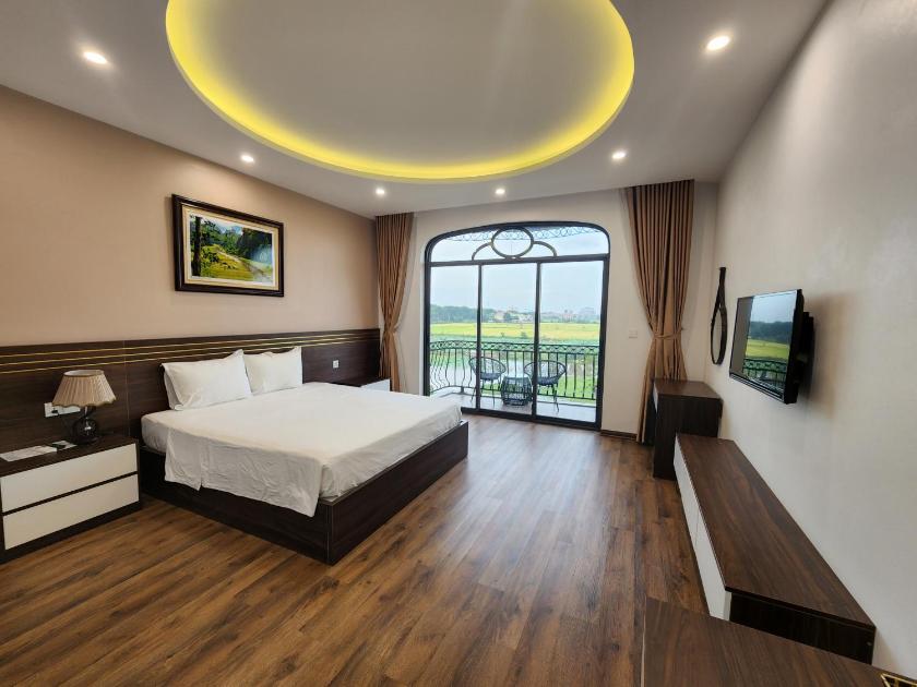 Phòng Deluxe Giường Đôi Có Bồn Tắm