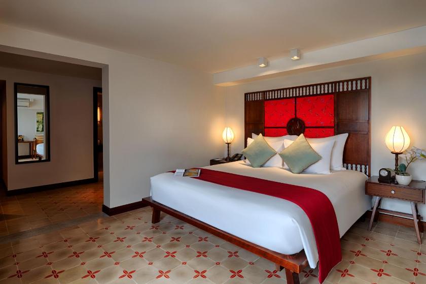 Phòng Deluxe Giường Đôi Hướng Sông