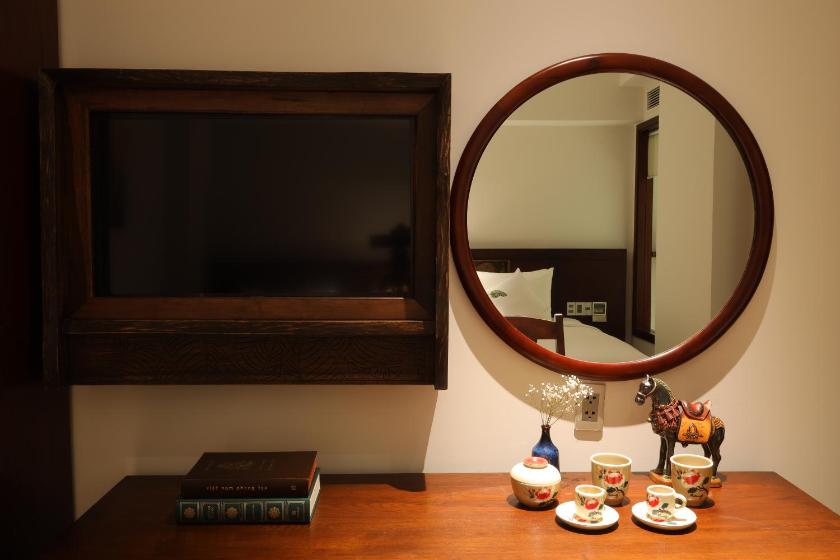 Phòng Schroeder 2 Giường Đơn Với Minibar Miễn Phí Phòng Schroeder 2 Giường Đơn Với Minibar Miễn Phí