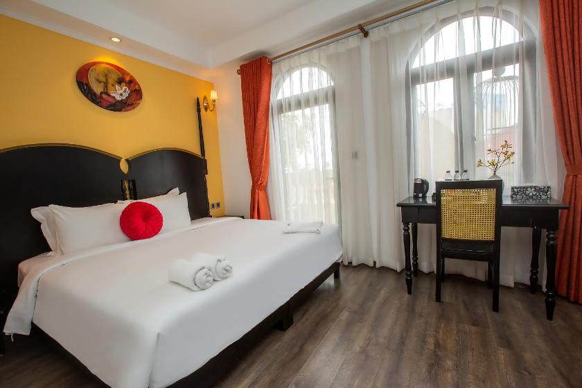 Suite Gia Đình Có Ban Công