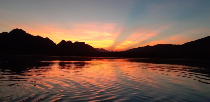 Phòng Giường Đôi Có Ban Công