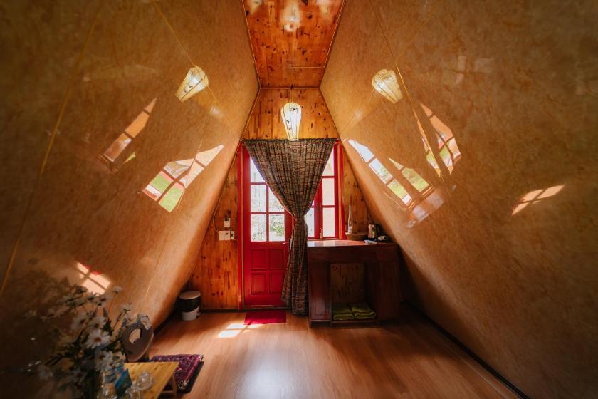 Bungalow Nhìn ra vườn