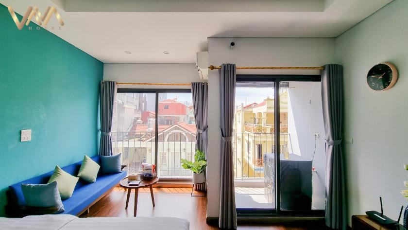 Studio Tiêu Chuẩn