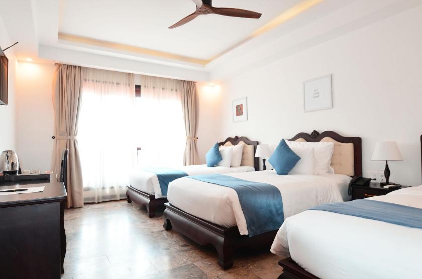 Phòng Deluxe 3 Người Nhìn ra Thành phố Phòng Deluxe 3 Người Nhìn ra Thành phố