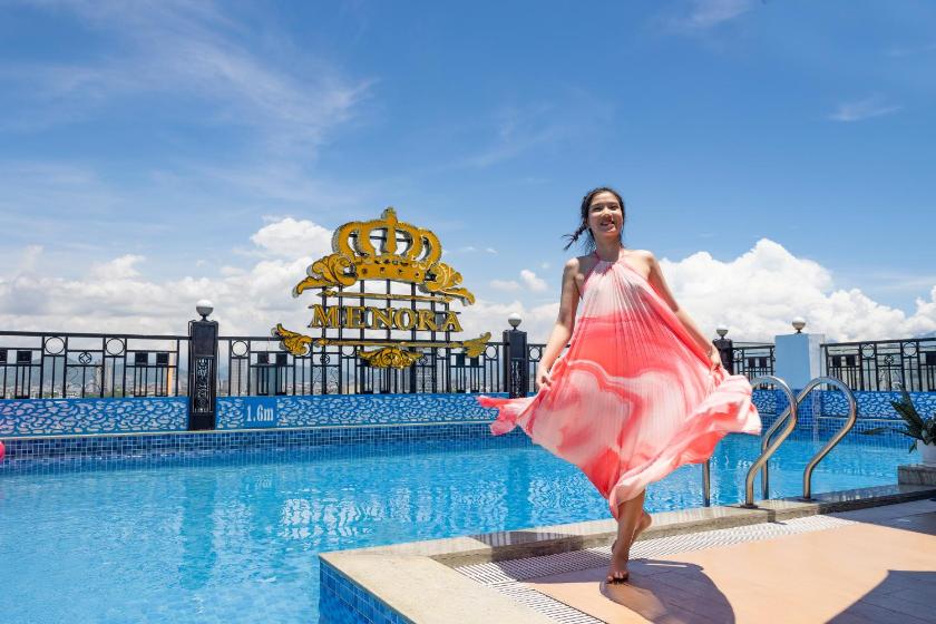 Suite Deluxe Có Giường Cỡ King Suite Deluxe Có Giường Cỡ King