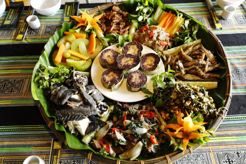 Phòng Đơn Nhìn Ra Núi