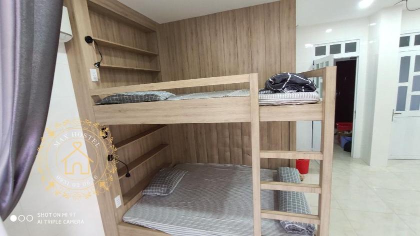 Giường Tầng Trong Phòng Ngủ Tập Thể Cho Nam Và Nữ