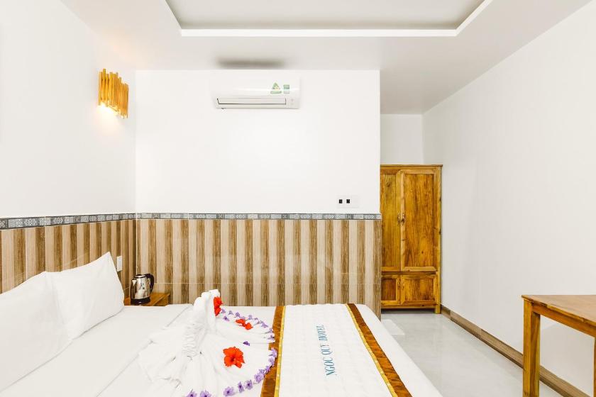 Phòng Giường Đôi Nhìn Ra Vườn Phòng Giường Đôi Nhìn Ra Vườn